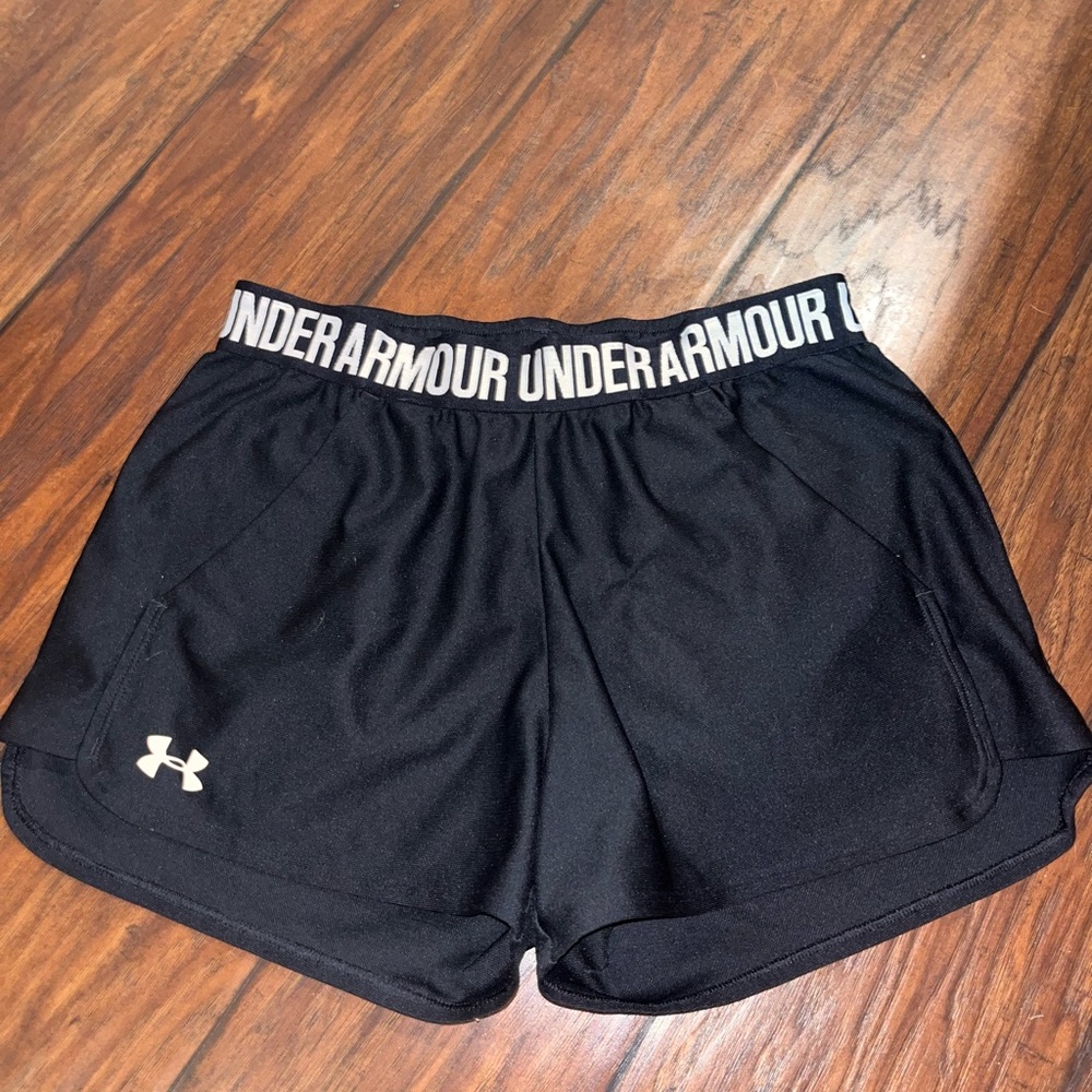 Under Armour shorts with pockets